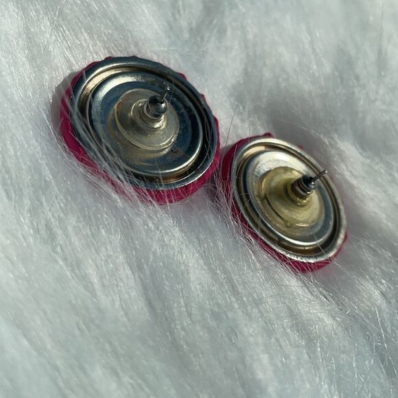 Hot Pink Vintage Fabric Cover Button Stud Earring - Picture 5 of 6